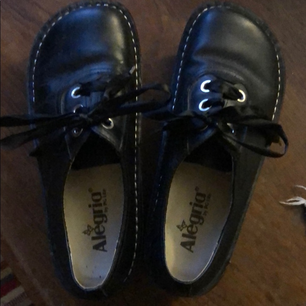 Allegria shoes by PG Lite